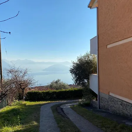 Happy Guest - Blue Riva di Solto